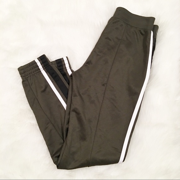 Hollister Pants - Hollister green athletic jogger pants size XS